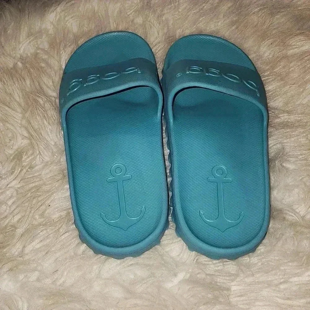 Bogg Bag Flip Flops Never Released - Picture 2 of 5